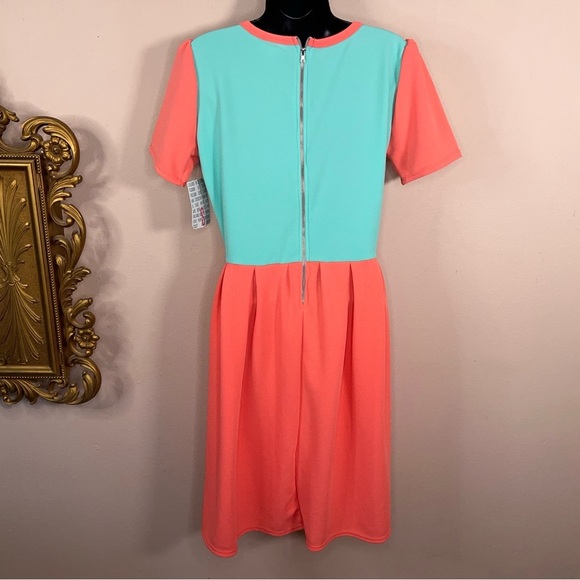 NEW Small LuLaRoe Amelia Dress Neon Coral Mint Green Short Sleeve Stretch Aline - Picture 5 of 16